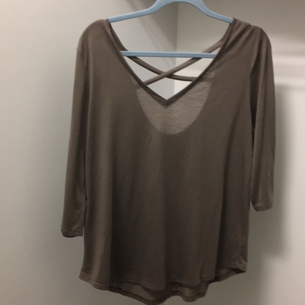 American Eagle 3/4 Sleeve Criss Cross Top Size XL